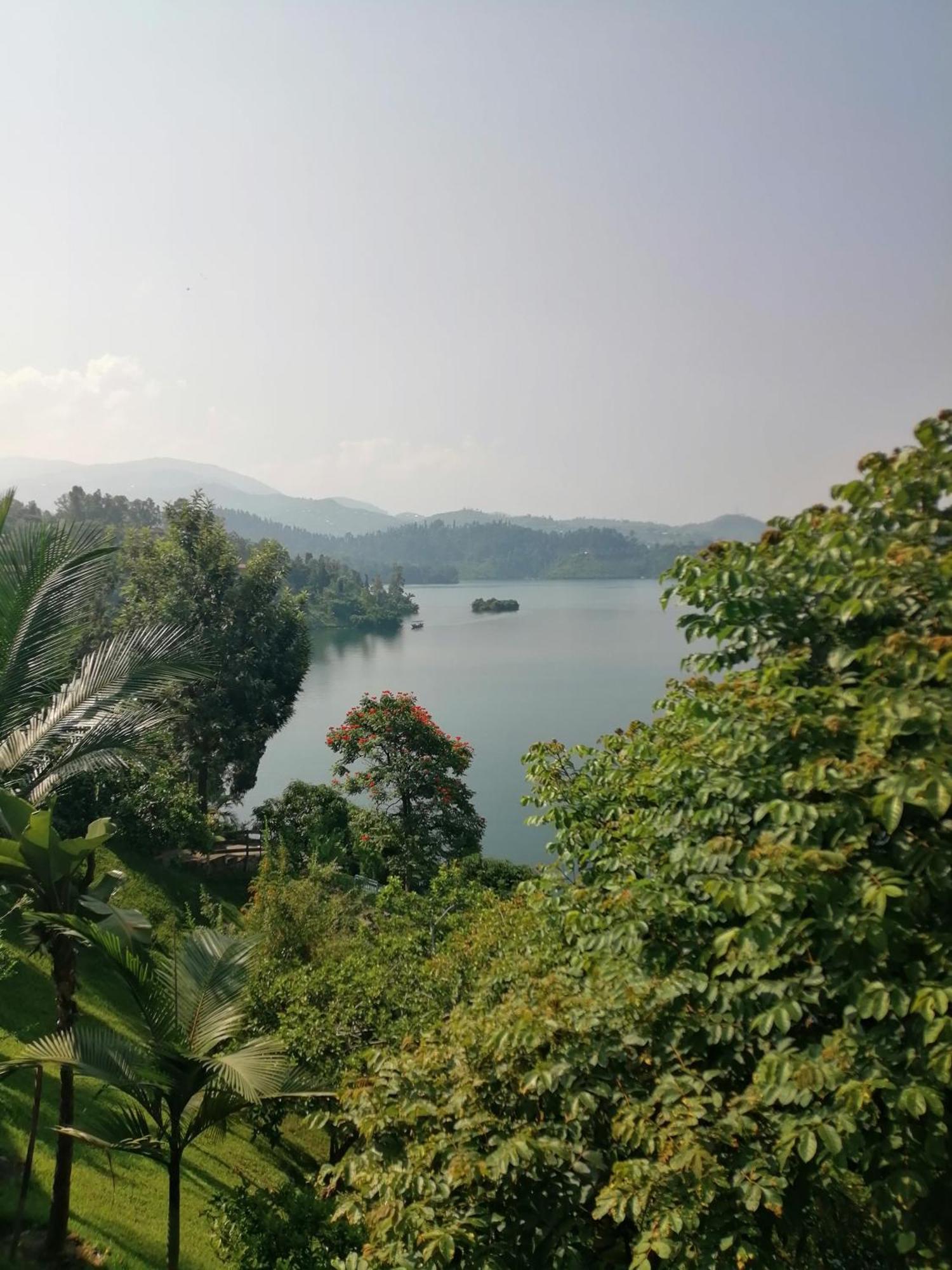 Inn On The Lake Kibuye Extérieur photo